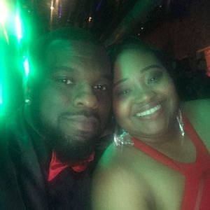 Meet your Posher, Lamaris